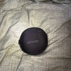 Used Oticon Hearing aids work perfectly